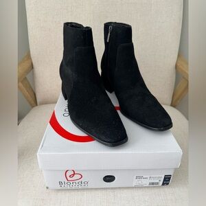 Blondo Black Waterproof Ankle Booties
